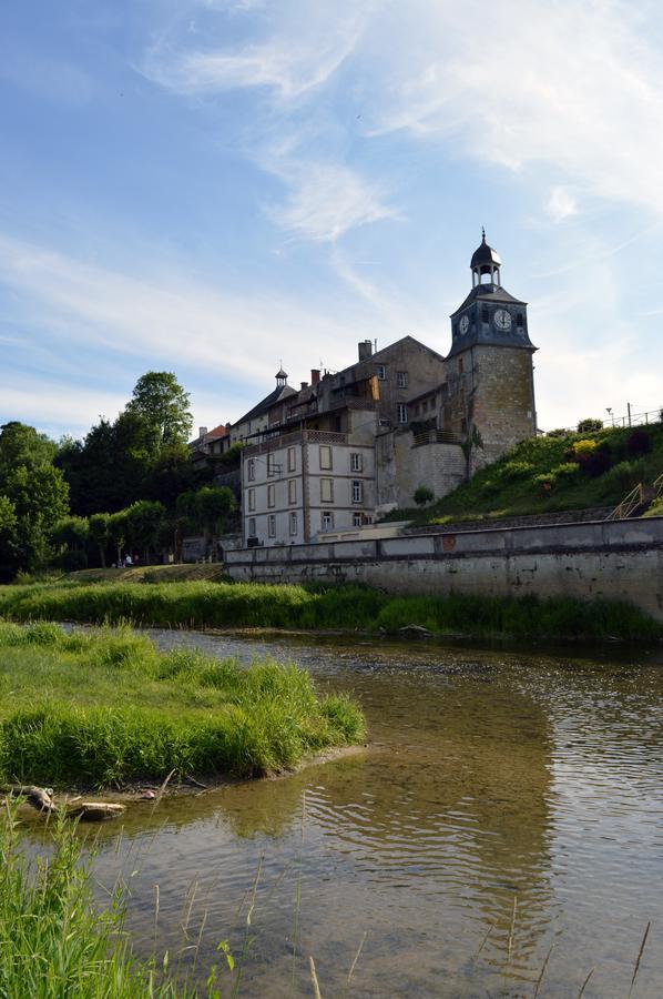 Du Grand Monarque Hotel *